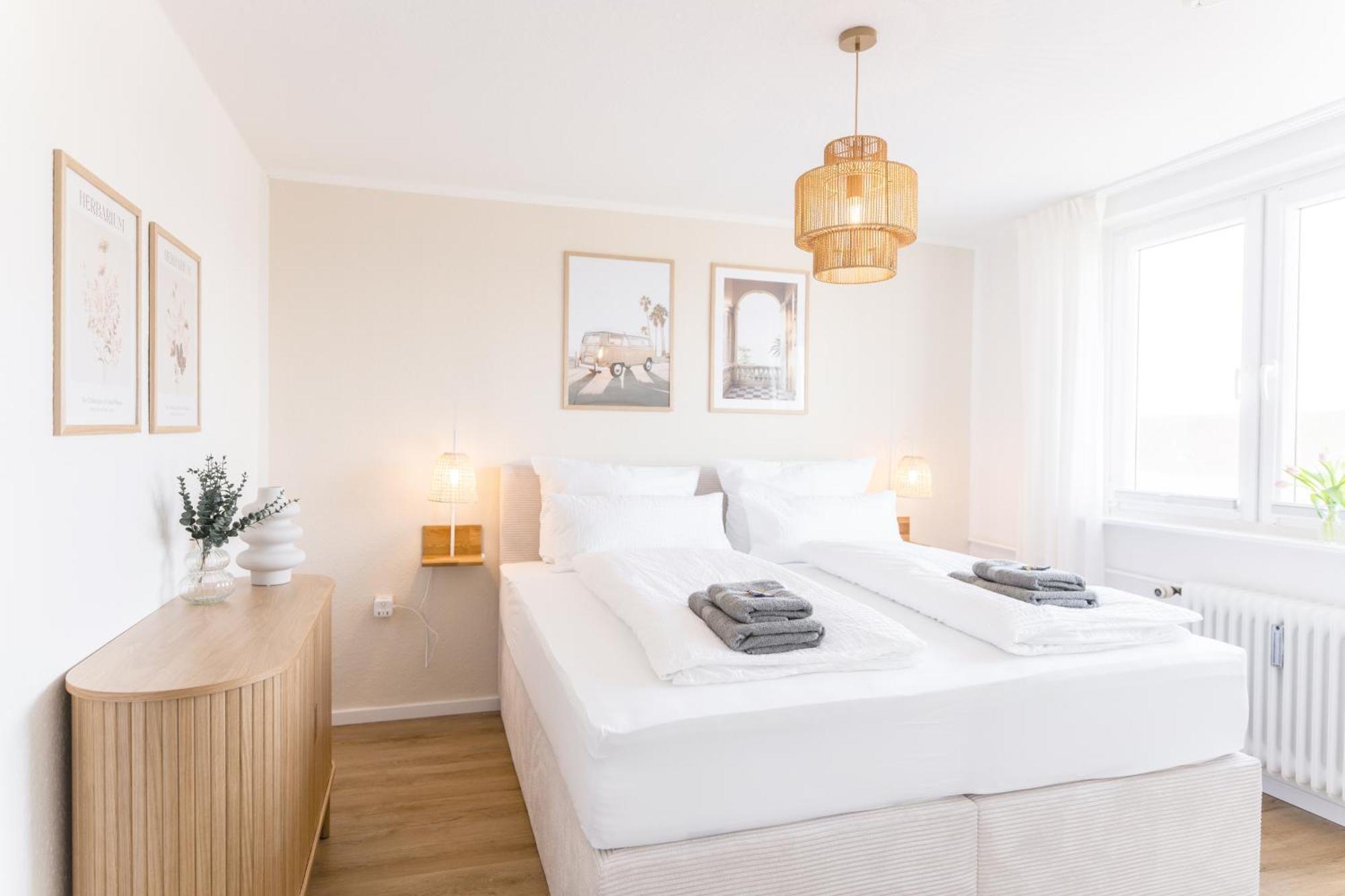 Wolfsburg Innenstadt - Happyhome - Direkt In Der Porschestrasse, 5 Personen & Kind, 3 Zimmer Экстерьер фото