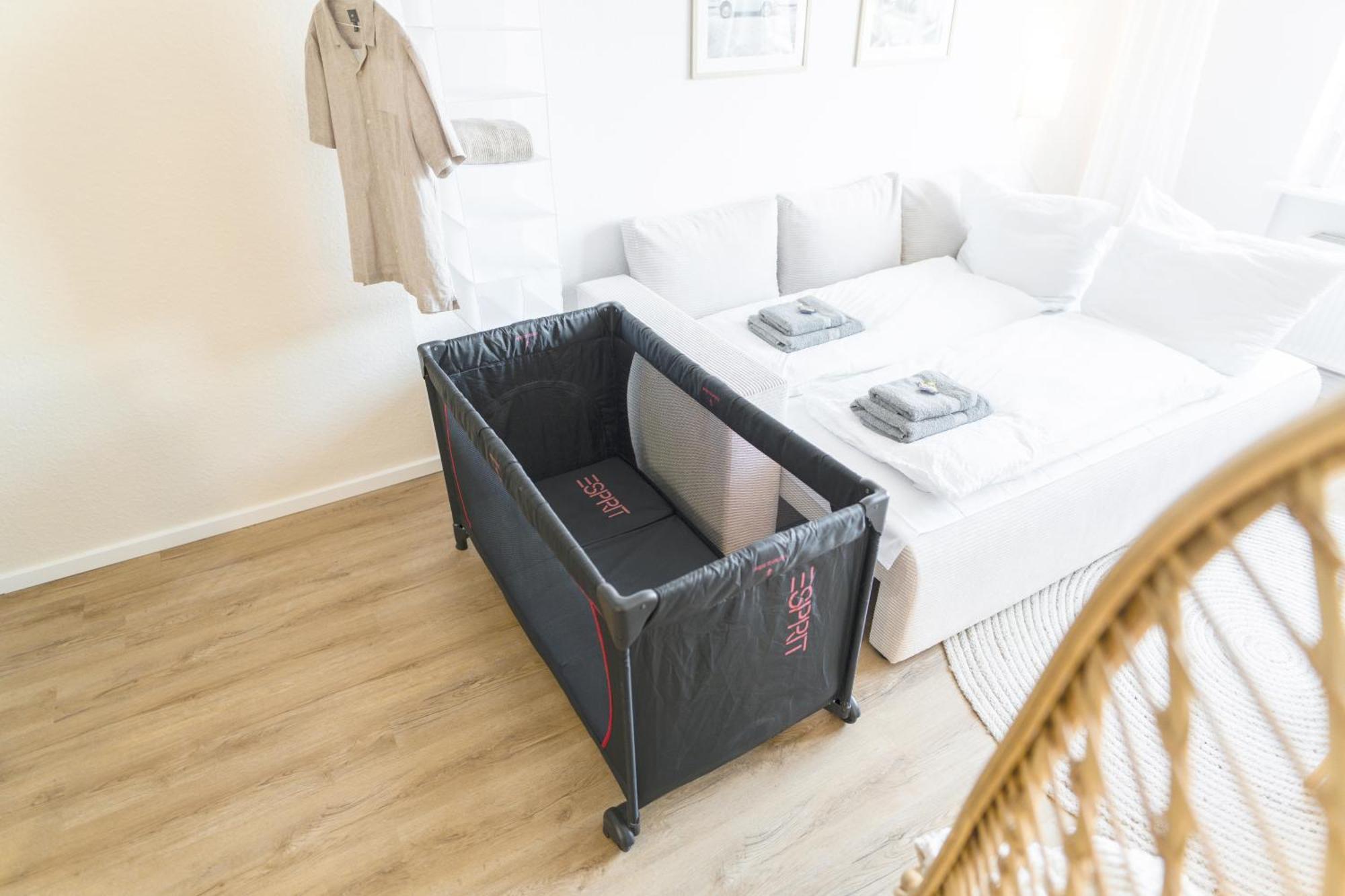 Wolfsburg Innenstadt - Happyhome - Direkt In Der Porschestrasse, 5 Personen & Kind, 3 Zimmer Экстерьер фото